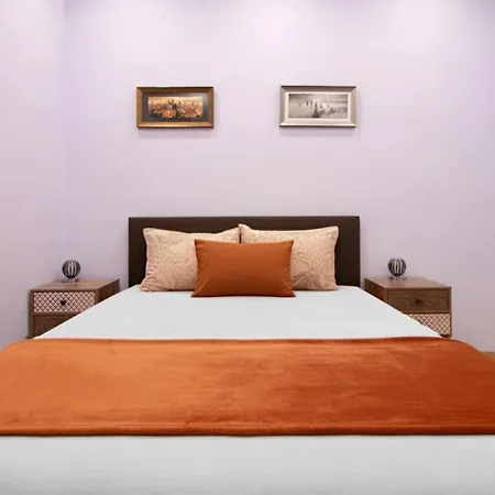 2br Near Vitosha - Calm, Spacious Apartament Sofia