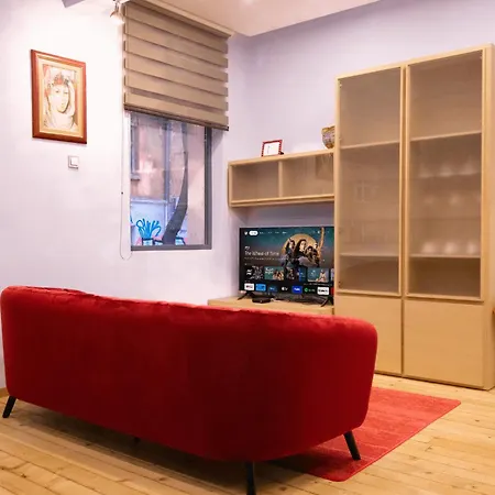 2br Near Vitosha - Calm, Spacious Apartmán *