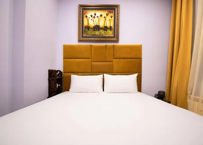 2br Near Vitosha - Calm, Spacious * Sófia