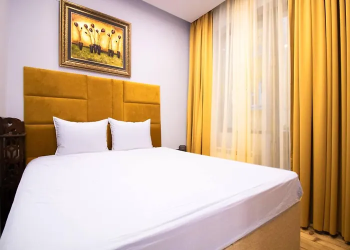 2br Near Vitosha - Calm, Spacious *