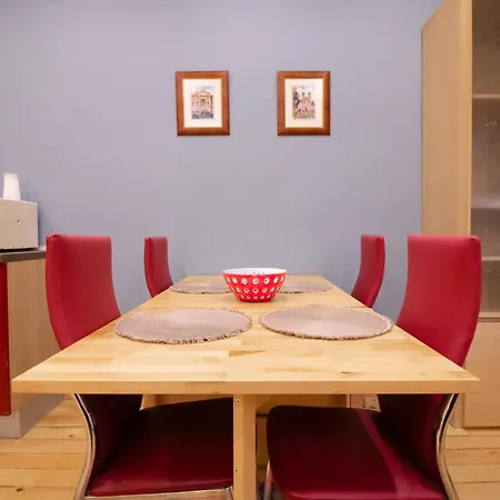 2br Near Vitosha - Calm, Spacious * 소피아